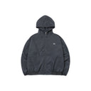 BACK ROUND WINDBREAKER IN CHARCOAL