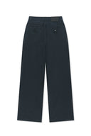 STUD POINT COLOR DENIM PANTS IN NAVY image 2