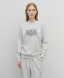 CLASSIC LOGO SWEATSHIRT IN LIGHT HEATHER GREY image 7