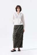 PATCH POCKET SHIRRING NYLON SKIRT IN KHAKI image 10