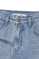 CUT LINE POINT DENIM SHORTS IN BLUE image 3