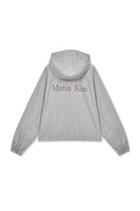 CROPPED BACK LOGO HOODY WIND BREAKER IN LIGHT BEIGE image 13
