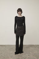 HENLY NECK SHIRRING TOP IN BLACK image 8