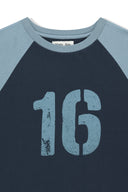 RAW EDGE RAGLAN TOP IN NAVY image 16