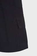 CARGO DETAIL BERMUDA PANTS IN BLACK image 4