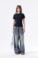 LABEL DETAIL SLIM FIT TOP IN NAVY image 19