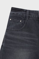 CONTRAST BERMUDA DENIM PANTS IN LIGHT BLUE image 4