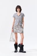 SIDE SHIRRING BUTTON TOP IN GRAY image 20